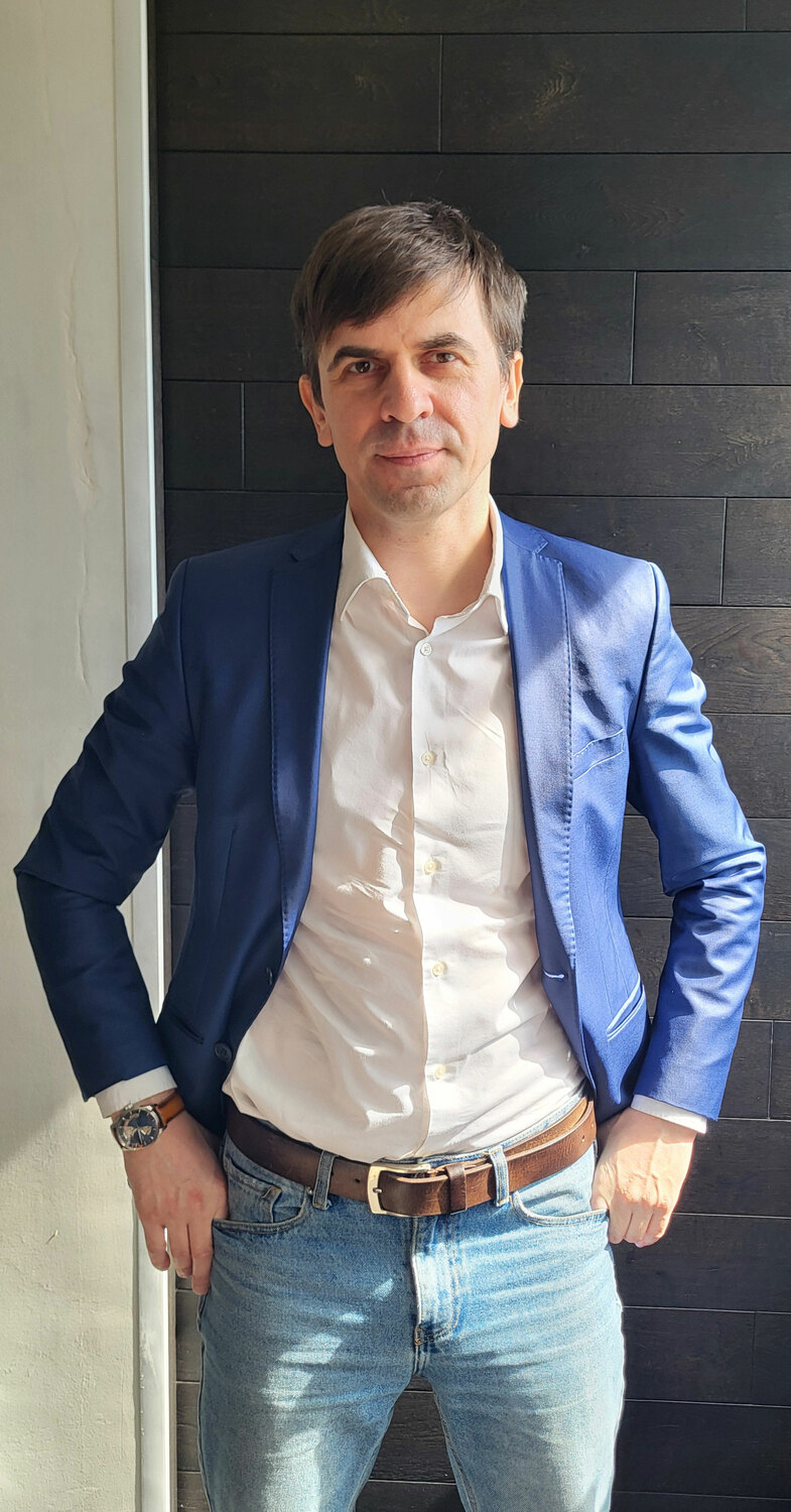 Адвокат  Спирьянов Д.Ю.